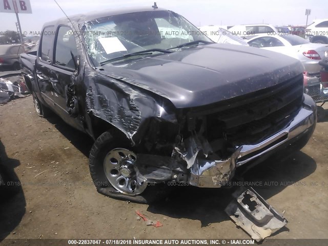 3GCPKREAXBG265537 - 2011 CHEVROLET SILVERADO K1500 LS GRAY photo 1