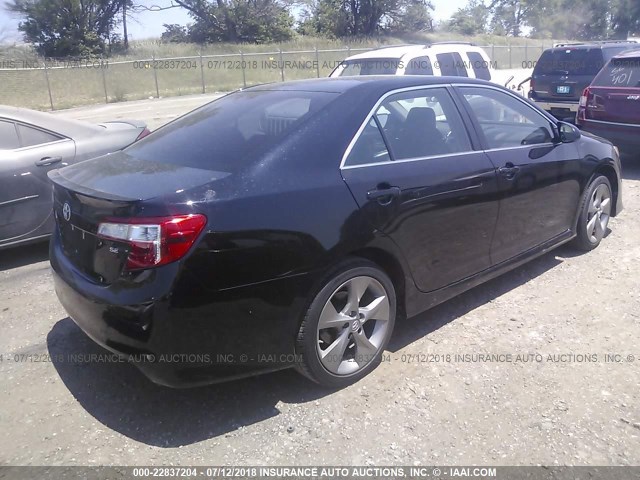 4T1BF1FK8EU743426 - 2014 TOYOTA CAMRY L/SE/LE/XLE 黑色 照片 4