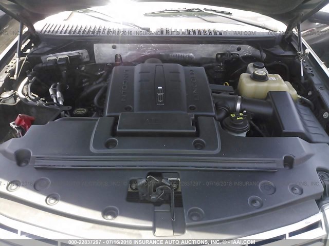 5LMFU27518LJ02910 - 2008 LINCOLN NAVIGATOR 黑色 照片 10