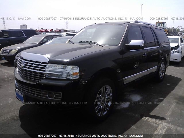 5LMFU27518LJ02910 - 2008 LINCOLN NAVIGATOR 黑色 照片 2