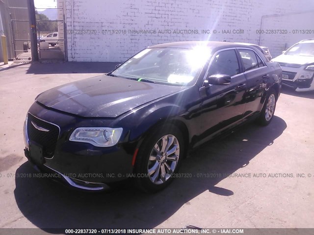 2C3CCARG2FH803637 - 2015 CHRYSLER 300 LIMITED BLACK photo 2