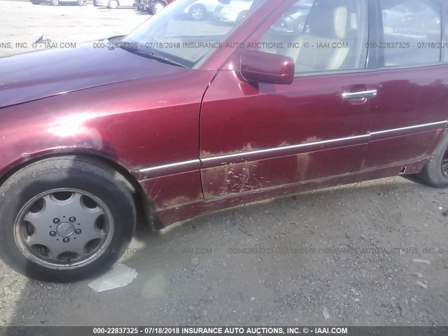 WDBHA24G2XA662622 - 1999 MERCEDES-BENZ C 230 MAROON photo 6