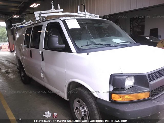 1GCWGFCA7C1199687 - 2012 CHEVROLET EXPRESS G2500  WHITE photo 1