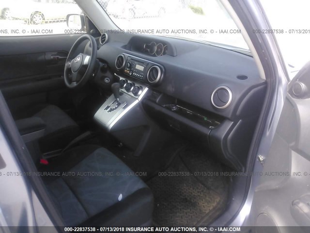 JTLZE4FE2CJ019543 - 2012 TOYOTA SCION XB Hellblau Foto 5