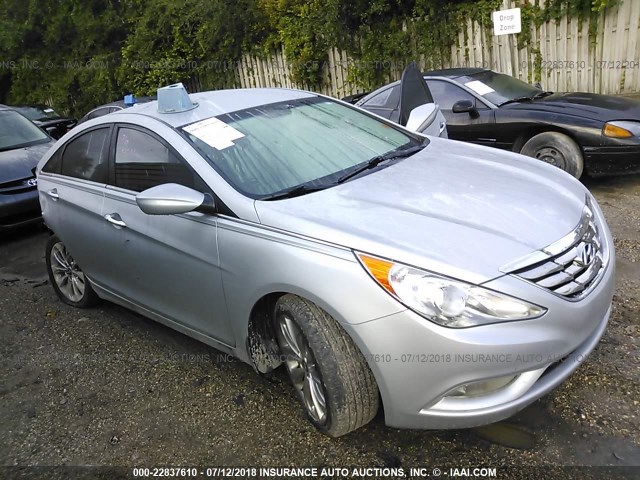 5NPEC4ACXDH726132 - 2013 HYUNDAI SONATA SE/LIMITED SILVER photo 1