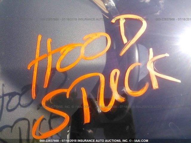 WDDHF8HB3AA058613 - 2010 MERCEDES-BENZ E 350 4MATIC 银色 照片 10