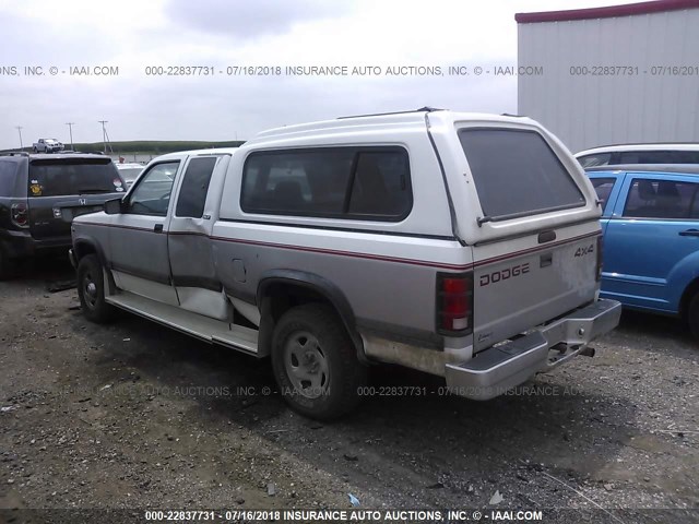 1B7GG23Y1TS510986 - 1996 DODGE DAKOTA WHITE photo 3