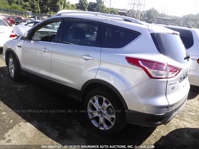 1FMCU9JX6GUB29098 - 2016 FORD ESCAPE TITANIUM SILVER photo 3