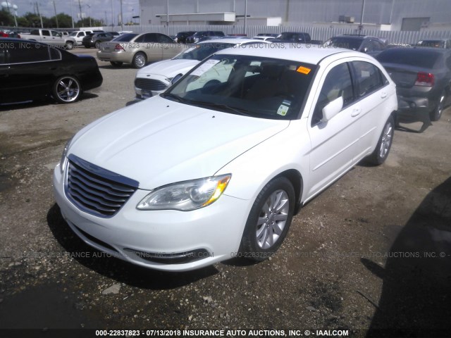 1C3CCBBG6DN678792 - 2013 CHRYSLER 200 TOURING WHITE photo 2