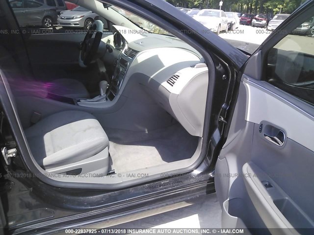 1G1ZB5E02CF247683 - 2012 CHEVROLET MALIBU LS Qara foto 5