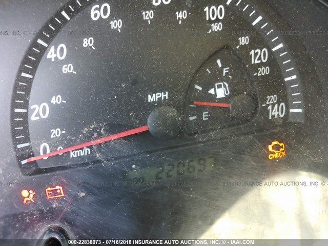 JTDBE32K040252959 - 2004 TOYOTA CAMRY LE/XLE BLUE photo 7