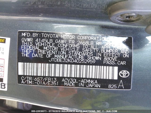 JTDBE32K040252959 - 2004 TOYOTA CAMRY LE/XLE BLUE photo 9