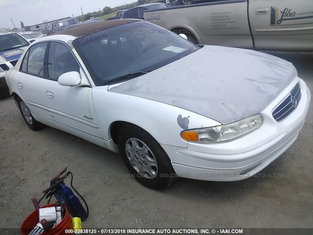 2G4WB52K8W1485061 - 1998 BUICK REGAL LS WHITE photo 1