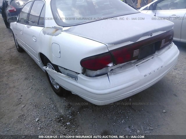 2G4WB52K8W1485061 - 1998 BUICK REGAL LS 白色 照片 6