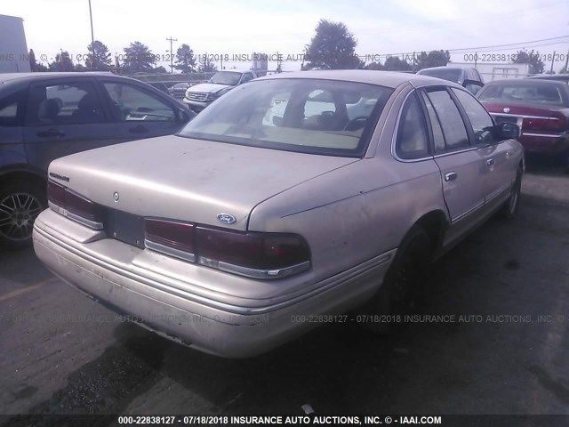 2FALP74W5VX106880 - 1997 FORD CROWN VICTORIA LX GOLD photo 4