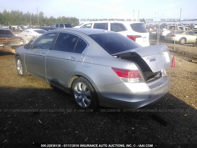 1HGCP36868A002821 - 2008 HONDA ACCORD EXL SILVER photo 3