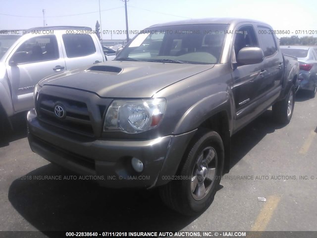 3TMJU62N09M082908 - 2009 TOYOTA TACOMA DOUBLE CAB PRERUNNER GOLD photo 2