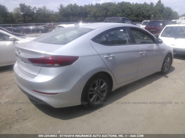 5NPD84LF3JH222165 - 2018 HYUNDAI ELANTRA SEL/VALUE/LIMITED SILVER photo 4