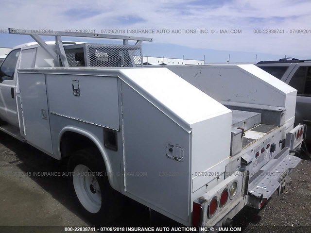 1FDAF56P37EA03861 - 2007 FORD F550 SUPER DUTY WHITE photo 7