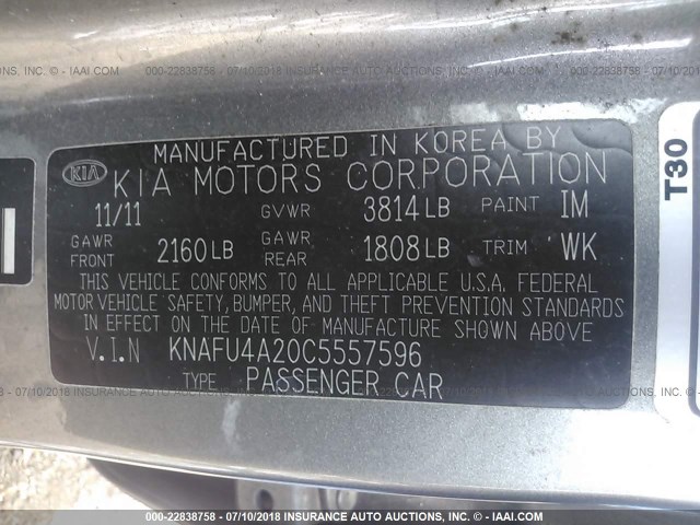 KNAFU4A20C5557596 - 2012 KIA FORTE EX GRAY photo 9