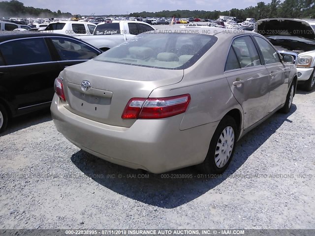 4T1BE46K69U280082 - 2009 TOYOTA CAMRY SE/LE/XLE GOLD photo 4