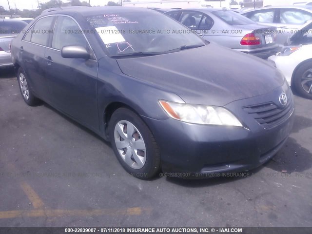 4T4BE46K49R077486 - 2009 TOYOTA CAMRY SE/LE/XLE ნაცრისფერი ფოტო 1