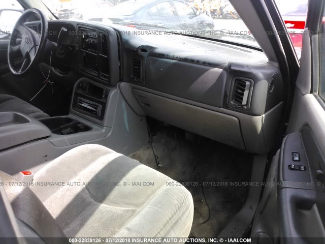 3GNEC16Z83G343680 - 2003 CHEVROLET SUBURBAN C1500 BLACK photo 5