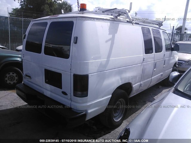 1FTNE24L28DA83071 - 2008 FORD ECONOLINE E250 VAN WHITE photo 4