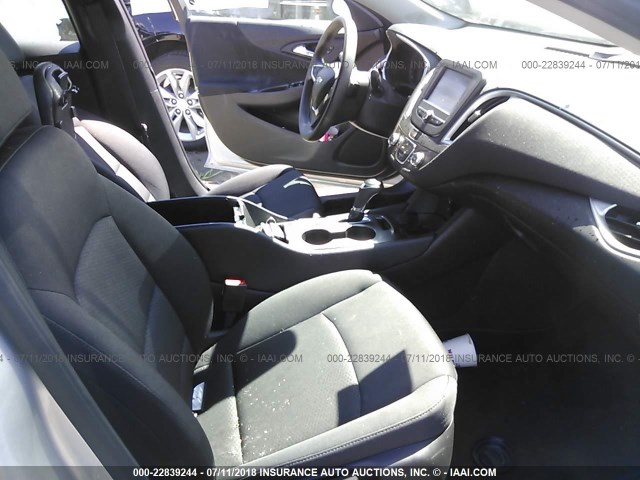 1G1ZB5ST3HF248881 - 2017 CHEVROLET MALIBU LS Boz foto 5