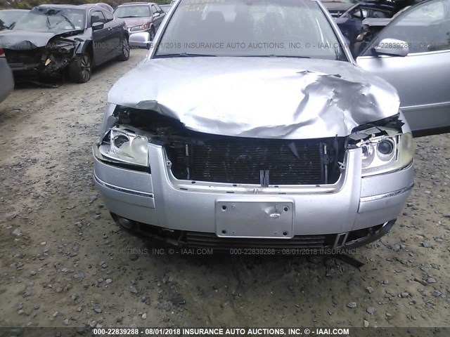 WVWYH63B94E018033 - 2004 VOLKSWAGEN PASSAT GLX 4MOTION SILVER photo 6