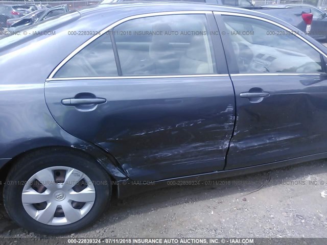 4T1BE46K29U802996 - 2009 TOYOTA CAMRY SE/LE/XLE GRAY photo 6