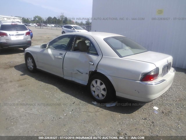 1LNHM86S14Y626528 - 2004 LINCOLN LS 白色 照片 3