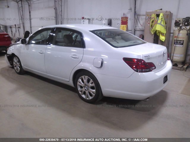 4T1BK36B69U349954 - 2009 TOYOTA AVALON XL/XLS/LIMITED WHITE photo 3