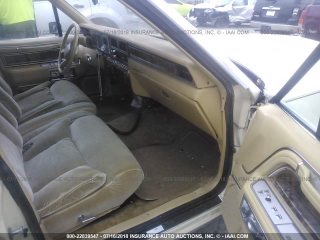 1LNBP96F8EY660778 - 1984 LINCOLN TOWN CAR YELLOW photo 5