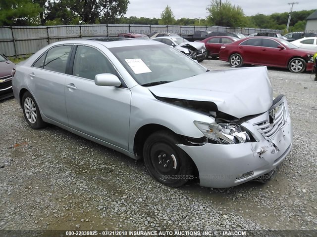 4T1BE46K27U143492 - 2007 TOYOTA CAMRY NEW GENERAT CE/LE/XLE/SE SILVER photo 1