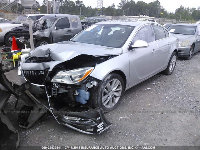 2G4GV5EK8F9199445 - 2015 BUICK REGAL SILVER photo 2