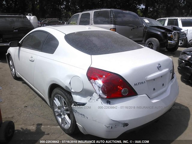 1N4BL24E78C161351 - 2008 NISSAN ALTIMA 3.5SE WHITE photo 3