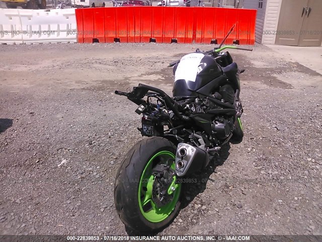 JKBZRCB13GDA13907 - 2016 KAWASAKI ZR800 B BLACK photo 4