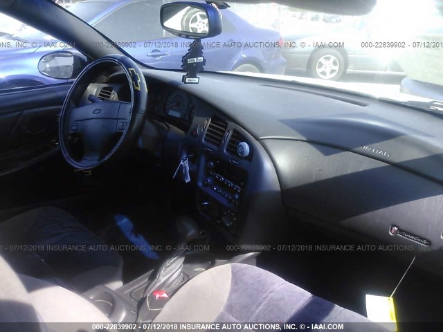 2G1WW12EX39429446 - 2003 CHEVROLET MONTE CARLO LS თეთრი ფოტო 5