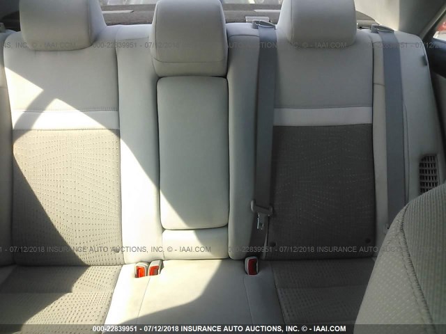 4T1BD1FK4DU072065 - 2013 TOYOTA CAMRY HYBRID/LE/XLE 银色 照片 8