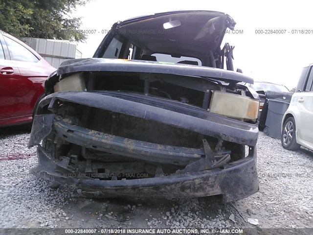 JTLKT324450188664 - 2005 TOYOTA SCION XB Dunkelblau Foto 6