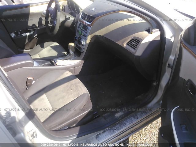 1G1ZC5E19BF341239 - 2011 CHEVROLET MALIBU 1LT 灰色 照片 5