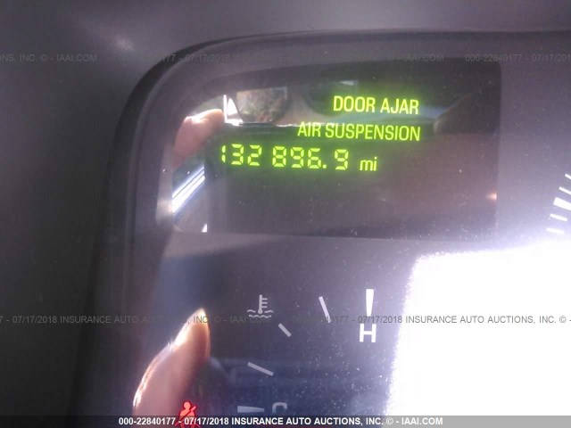 1LNHM81W6YY919583 - 2000 LINCOLN TOWN CAR EXECUTIVE Черный фото 7