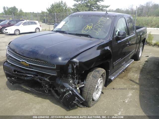 1GCRKSE78DZ375106 - 2013 CHEVROLET SILVERADO K1500 LT BLACK photo 2