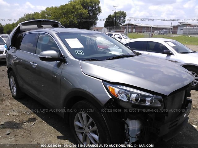 5XYPG4A3XHG261149 - 2017 KIA SORENTO LX/L GRAY photo 1