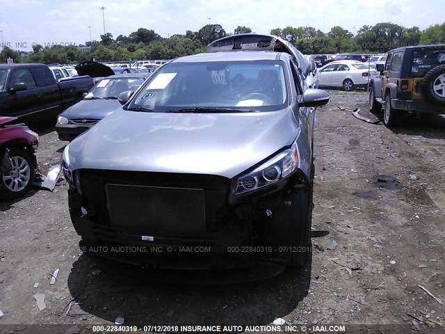 5XYPG4A3XHG261149 - 2017 KIA SORENTO LX/L GRAY photo 6