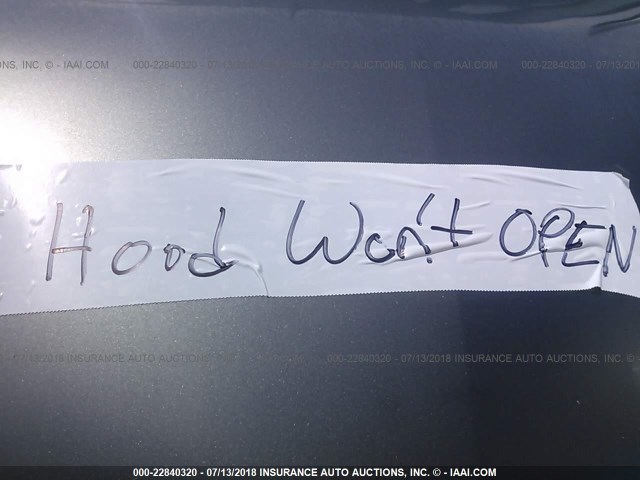 2G2WP522951278350 - 2005 PONTIAC GRAND PRIX GRAY photo 10