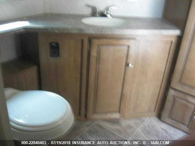 4X4TRLC22HZ143664 - 2017 FOREST RIVER ROCKWOOD ULTRA V  TAN photo 8