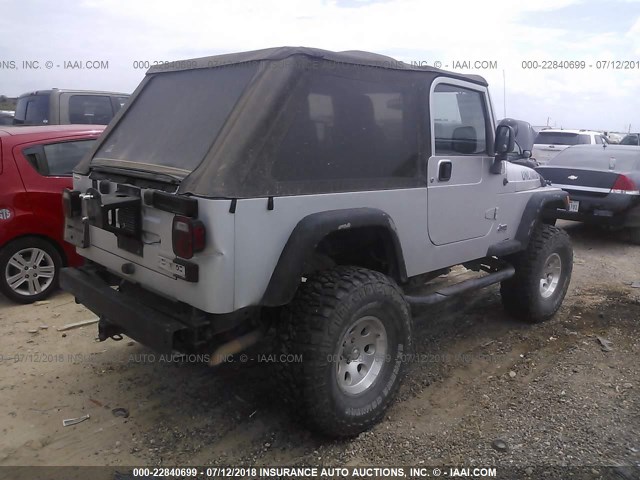 1J4FA49S44P799517 - 2004 JEEP WRANGLER / TJ SPORT SILVER photo 4