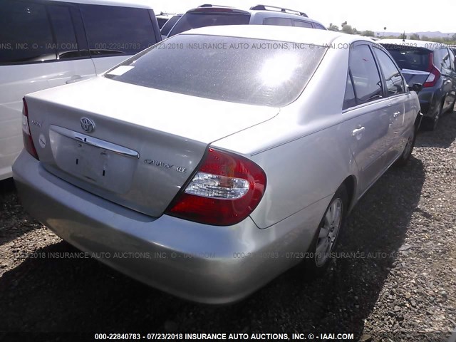 4T1BE32K84U926442 - 2004 TOYOTA CAMRY LE/XLE/SE 银色 照片 4
